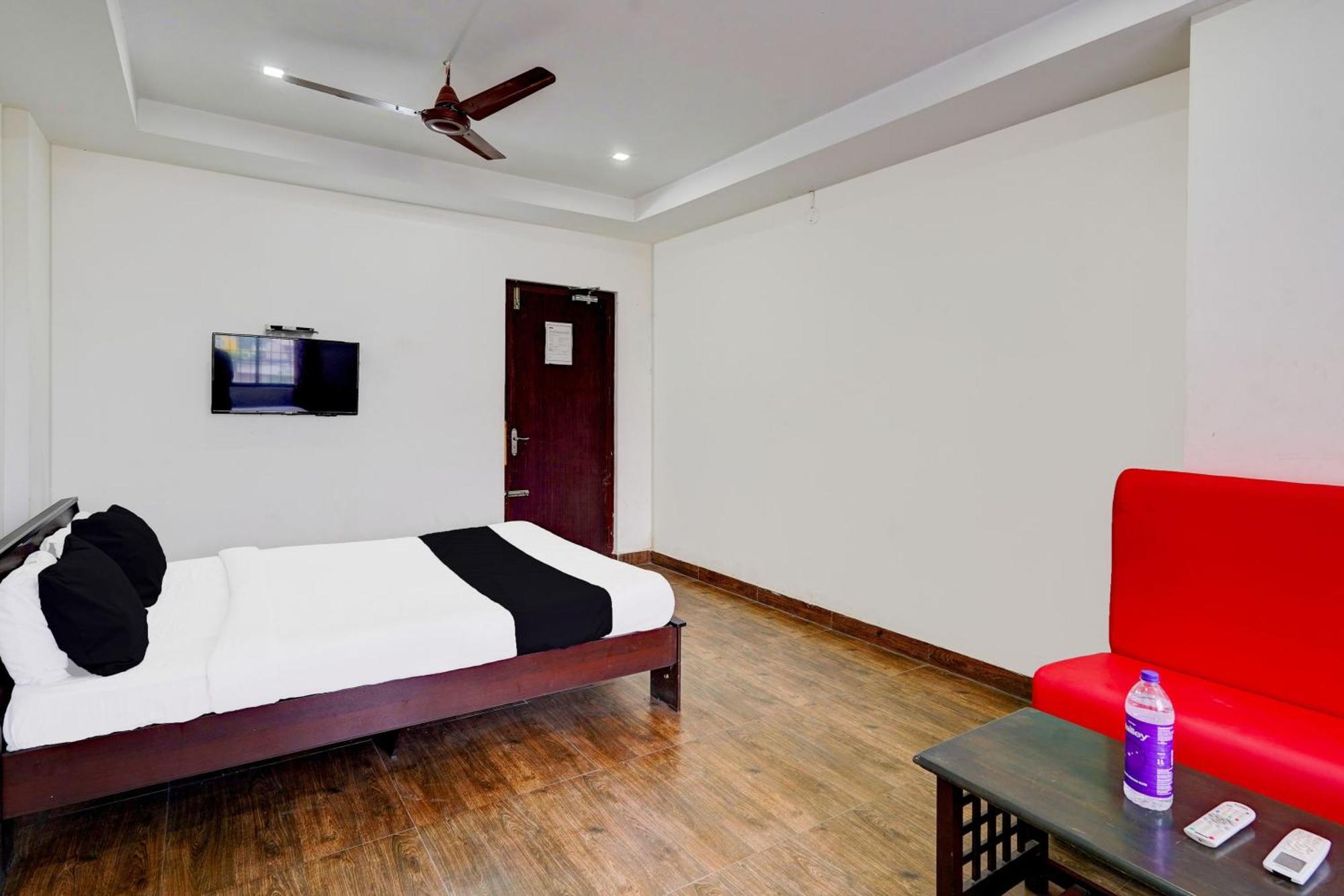 Hotel O Ambur Ngoại thất bức ảnh